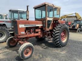 International Harvester 756