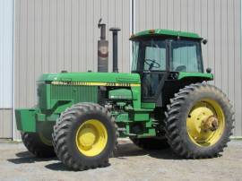 1987 John Deere 4650