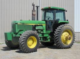 1987 John Deere 4650