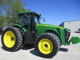 2015 John Deere 8370R