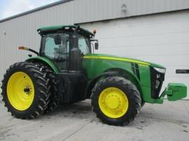 2017 John Deere 8295R