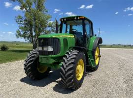 2004 John Deere 7420