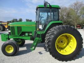 1993 John Deere 7800