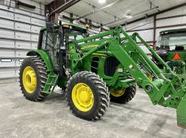 2010 John Deere 7330