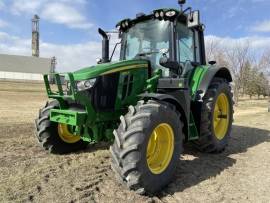 2022 John Deere 6120M