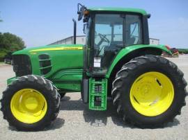 2009 John Deere 7130