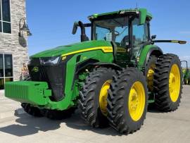 2021 John Deere 8R 370