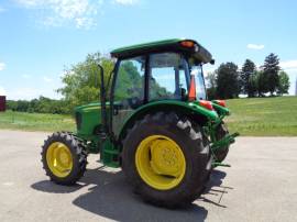 2014 John Deere 5065E