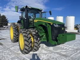 2021 John Deere 8R 250