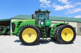 2010 John Deere 9330