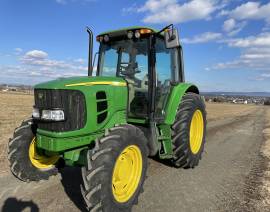 2005 John Deere 6320