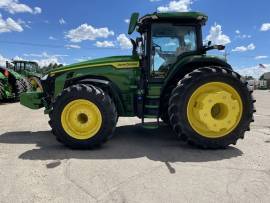 2021 John Deere 8R 370