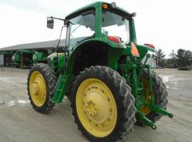 2008 John Deere 7330