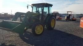 2013 John Deere 5065E