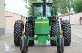 1975 John Deere 4630