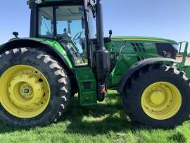 2022 John Deere 6145M