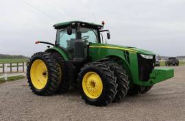 2015 John Deere 8370R