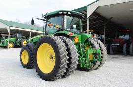 2011 John Deere 8285R