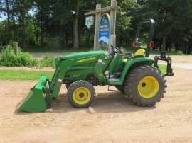 2012 John Deere 3032E