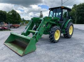 2012 John Deere 5083E