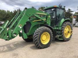 2003 John Deere 7820