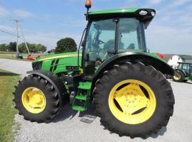 2018 John Deere 5090R