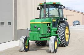 1973 John Deere 4430