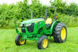 2015 John Deere 5065E