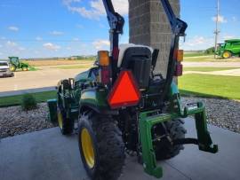 2022 John Deere 2025R