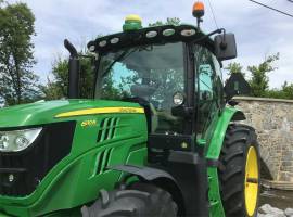 2016 John Deere 6110R