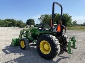 2018 John Deere 3038E