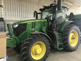 2021 John Deere 6230R