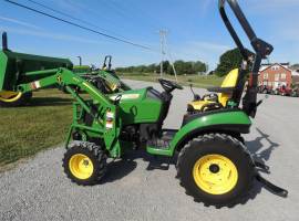 2018 John Deere 2025R