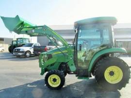 2011 John Deere 3520