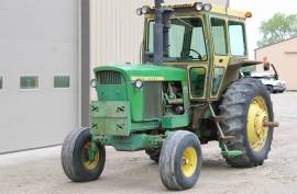 1969 John Deere 4520