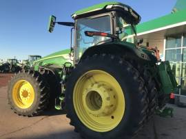 2021 John Deere 8R 410