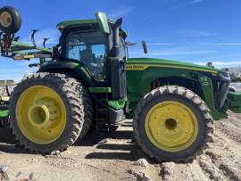 2021 John Deere 8R 310