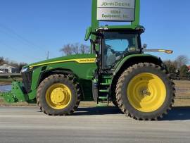 2021 John Deere 8R 410