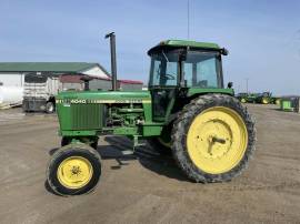 1982 John Deere 4040