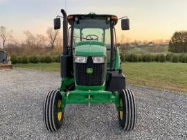 2016 John Deere 6105E