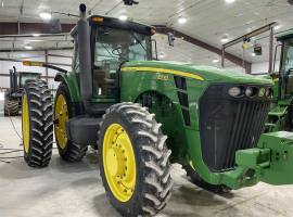 2007 John Deere 8230