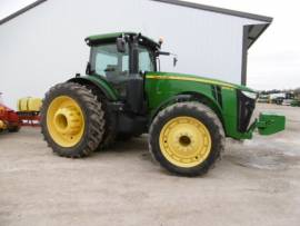 2011 John Deere 8335R