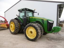 2011 John Deere 8335R