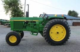 1974 John Deere 4230