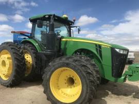 2017 John Deere 8370R