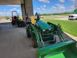 2021 John Deere 1025R