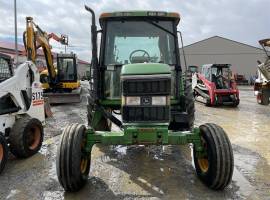 John Deere 6400