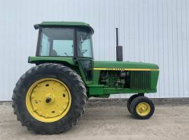 1976 John Deere 4230