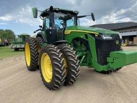 2021 John Deere 8R 250