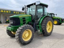 2009 John Deere 6130D